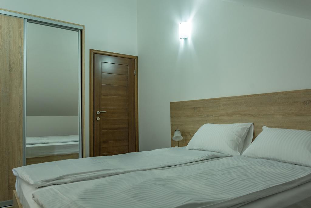 Apartmani Mendula 布德瓦 外观 照片