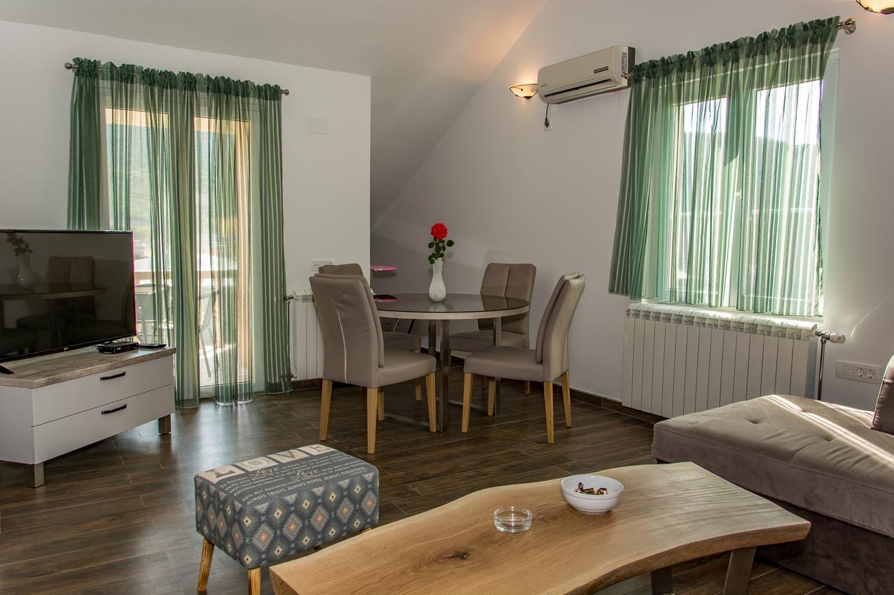 Apartmani Mendula 布德瓦 外观 照片